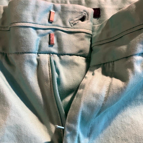 Jones New York Signature turquoise capri stretch pants.  Front pockets. Size 4 - Picture 3 of 7